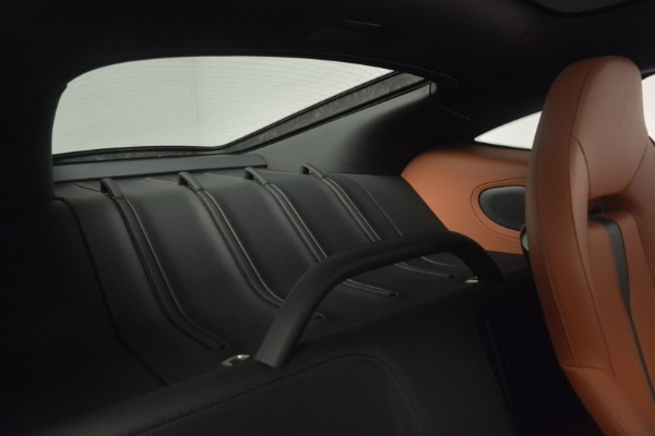 New 2018 McLaren 570GT Coupe for sale Sold at Rolls-Royce Motor Cars Greenwich in Greenwich CT 06830 22