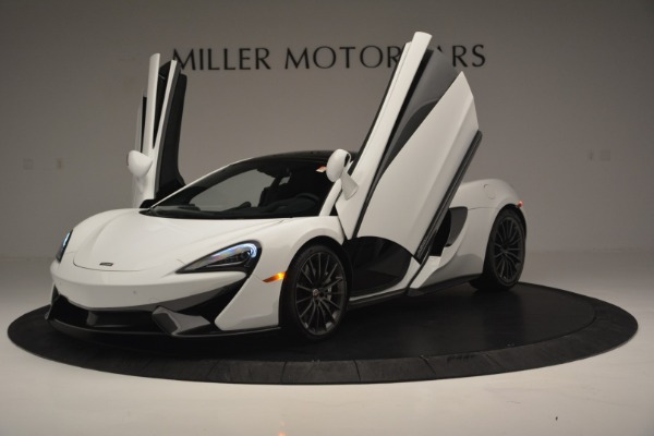 Used 2018 McLaren 570GT for sale Sold at Rolls-Royce Motor Cars Greenwich in Greenwich CT 06830 14