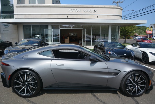 New 2019 Aston Martin Vantage for sale Sold at Rolls-Royce Motor Cars Greenwich in Greenwich CT 06830 22