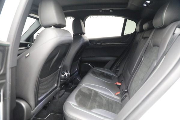 Used 2018 Alfa Romeo Stelvio Quadrifoglio Quadrifoglio for sale Sold at Rolls-Royce Motor Cars Greenwich in Greenwich CT 06830 17