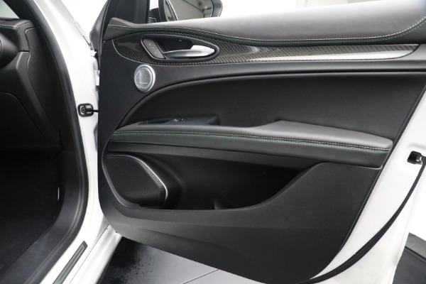 Used 2018 Alfa Romeo Stelvio Quadrifoglio Quadrifoglio for sale Sold at Rolls-Royce Motor Cars Greenwich in Greenwich CT 06830 22