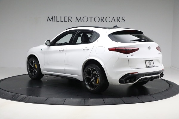 New 2018 Alfa Romeo Stelvio Quadrifoglio Quadrifoglio for sale Sold at Rolls-Royce Motor Cars Greenwich in Greenwich CT 06830 6