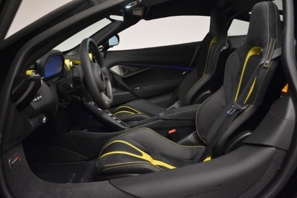 Used 2018 McLaren 720S Coupe for sale Sold at Rolls-Royce Motor Cars Greenwich in Greenwich CT 06830 16