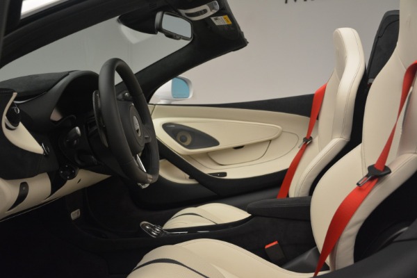 Used 2019 McLaren 570S Spider Convertible for sale Sold at Rolls-Royce Motor Cars Greenwich in Greenwich CT 06830 24