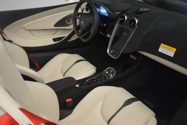 Used 2019 McLaren 570S Spider Convertible for sale Sold at Rolls-Royce Motor Cars Greenwich in Greenwich CT 06830 26