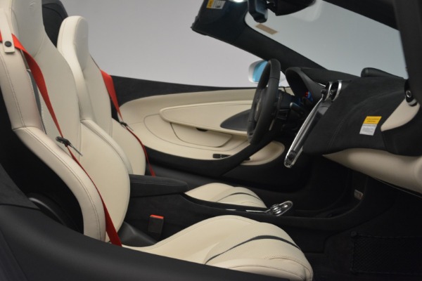 Used 2019 McLaren 570S Spider Convertible for sale Sold at Rolls-Royce Motor Cars Greenwich in Greenwich CT 06830 27