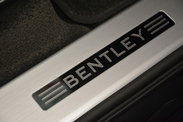 New 2019 Bentley Bentayga V8 for sale Sold at Rolls-Royce Motor Cars Greenwich in Greenwich CT 06830 25