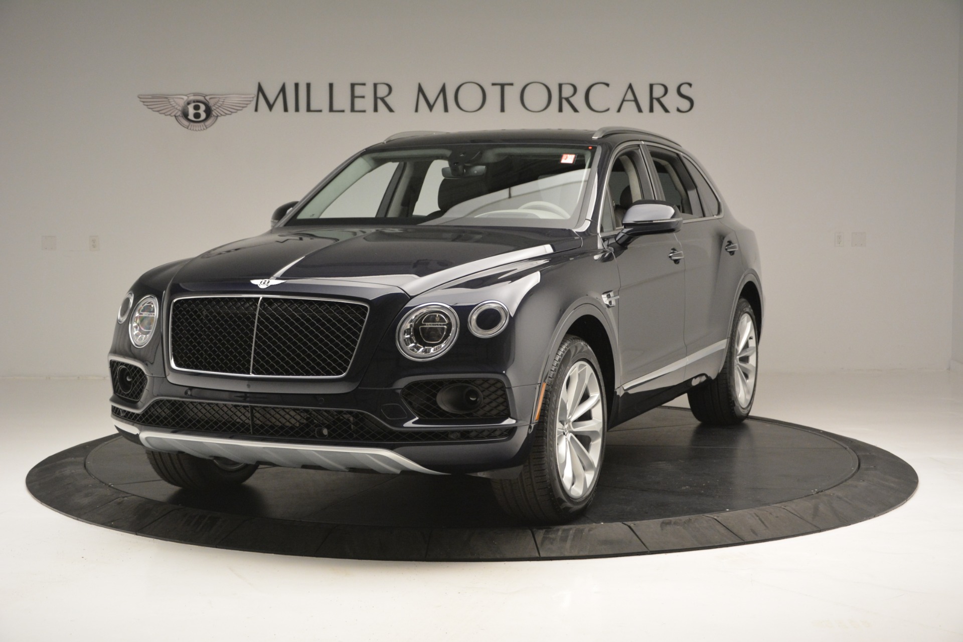 New 2019 Bentley Bentayga V8 for sale Sold at Rolls-Royce Motor Cars Greenwich in Greenwich CT 06830 1