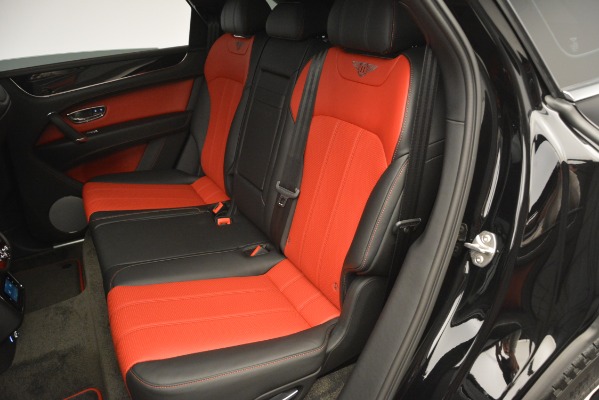 Used 2019 Bentley Bentayga V8 for sale $118,900 at Rolls-Royce Motor Cars Greenwich in Greenwich CT 06830 24