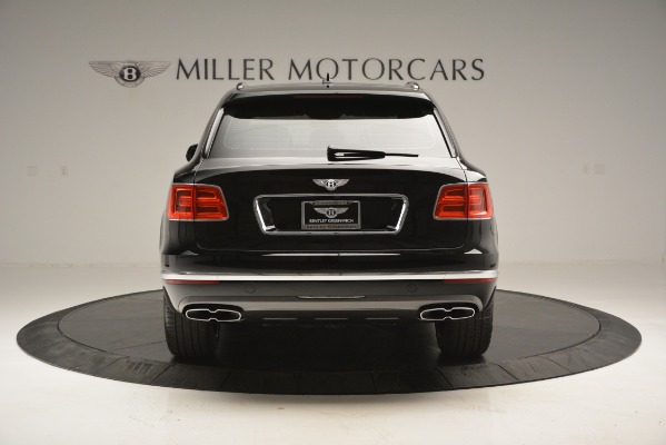 Used 2019 Bentley Bentayga V8 for sale $118,900 at Rolls-Royce Motor Cars Greenwich in Greenwich CT 06830 6