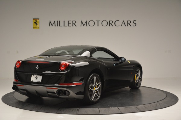 Used 2017 Ferrari California T Handling Speciale for sale Sold at Rolls-Royce Motor Cars Greenwich in Greenwich CT 06830 19