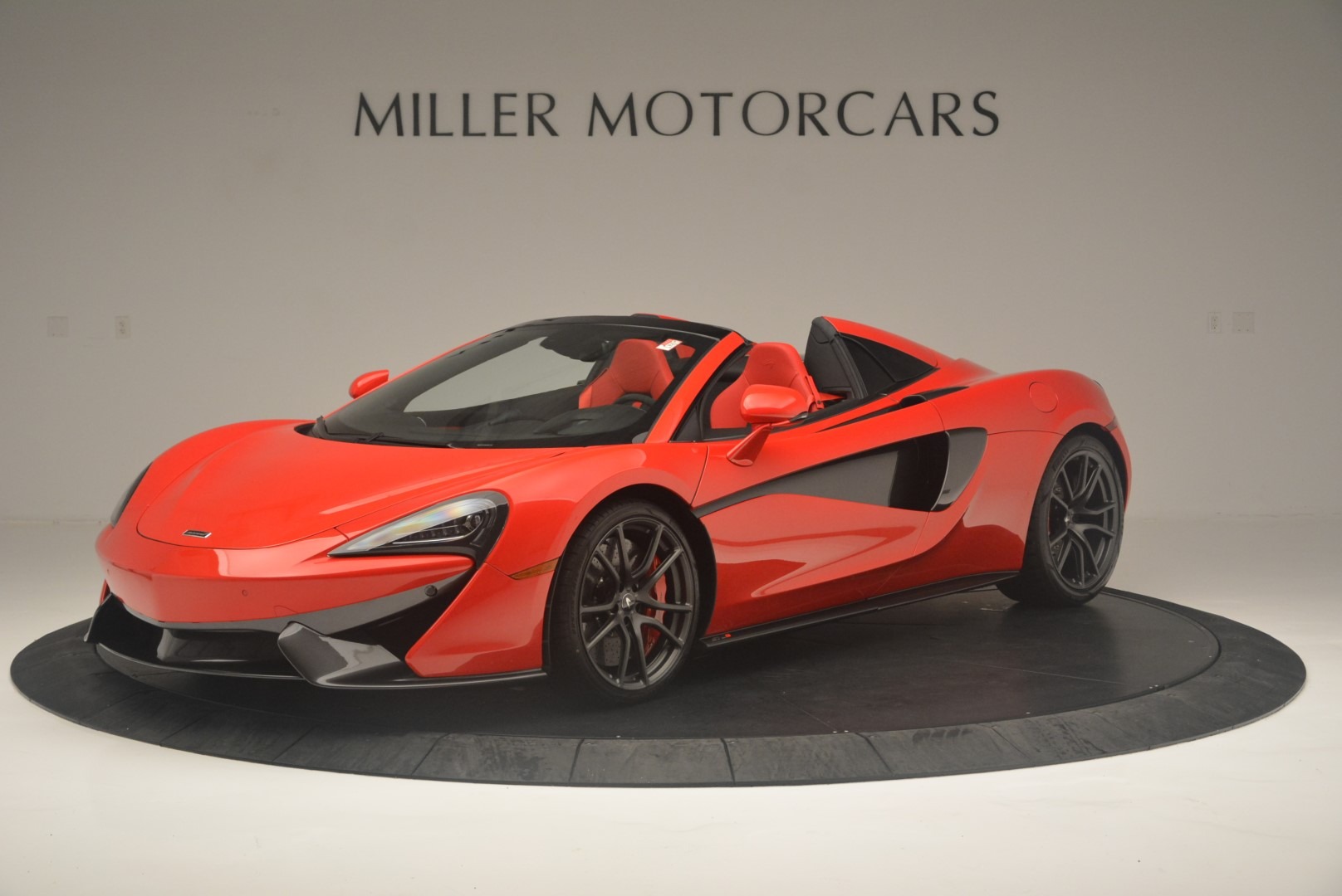 New 2019 McLaren 570S Spider Convertible for sale Sold at Rolls-Royce Motor Cars Greenwich in Greenwich CT 06830 1