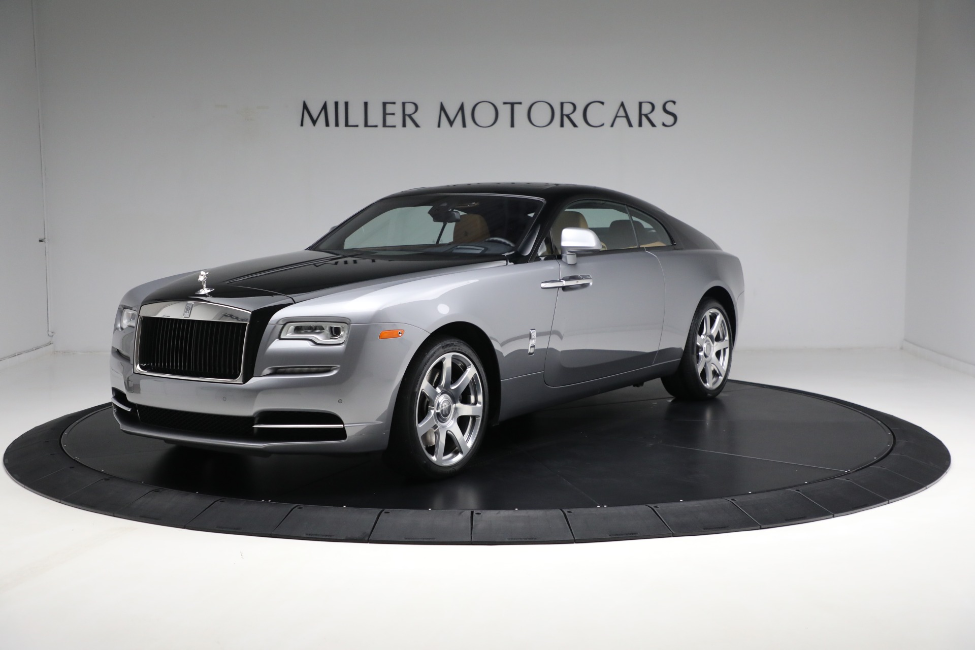 Used 2019 Rolls-Royce Wraith for sale $215,900 at Rolls-Royce Motor Cars Greenwich in Greenwich CT 06830 1