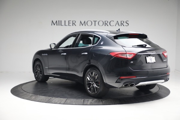 Used 2019 Maserati Levante Q4 GranLusso for sale Sold at Rolls-Royce Motor Cars Greenwich in Greenwich CT 06830 5