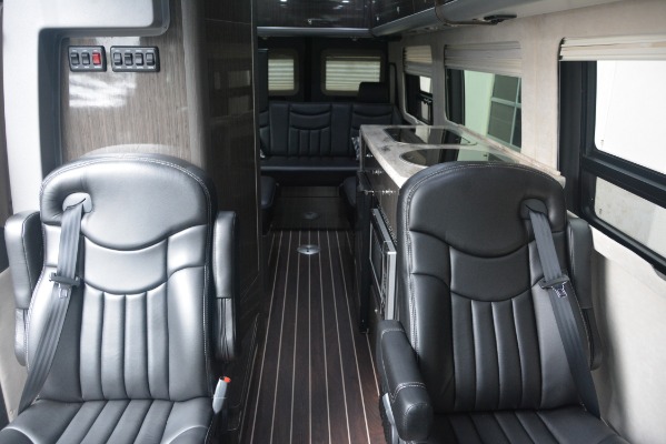 Used 2014 Mercedes-Benz Sprinter 3500 Airstream Lounge Extended for sale Sold at Rolls-Royce Motor Cars Greenwich in Greenwich CT 06830 14