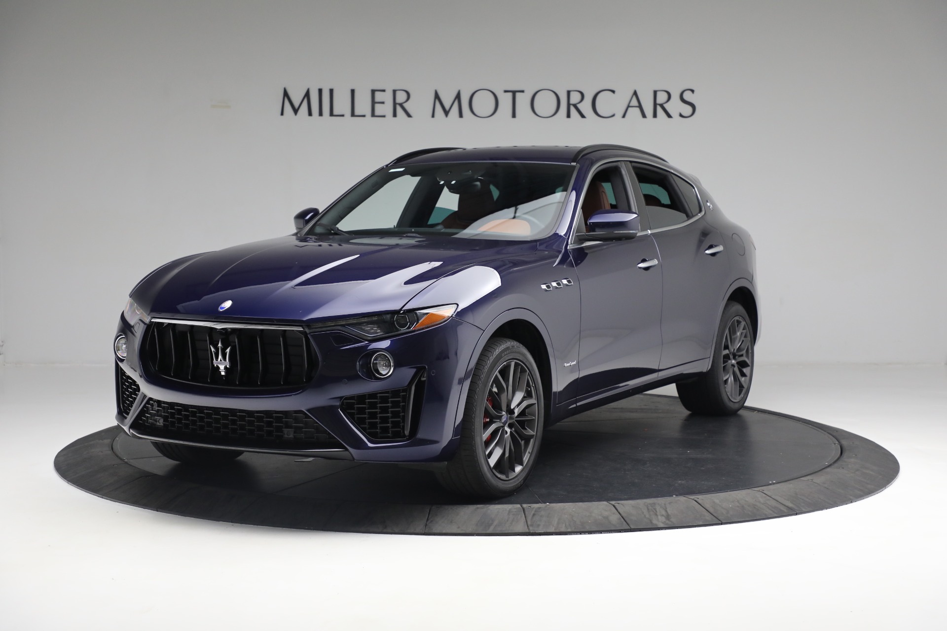Used 2019 Maserati Levante S Q4 GranSport for sale Sold at Rolls-Royce Motor Cars Greenwich in Greenwich CT 06830 1