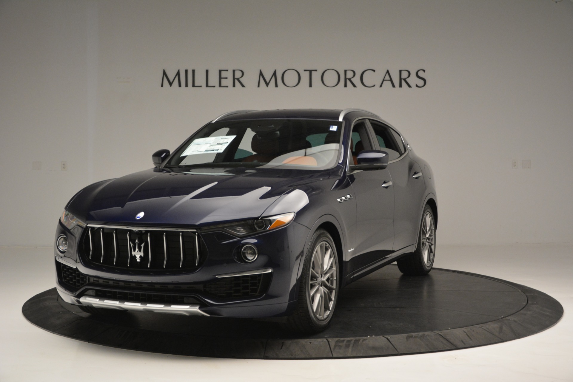 Used 2019 Maserati Levante Q4 GranLusso for sale Sold at Rolls-Royce Motor Cars Greenwich in Greenwich CT 06830 1