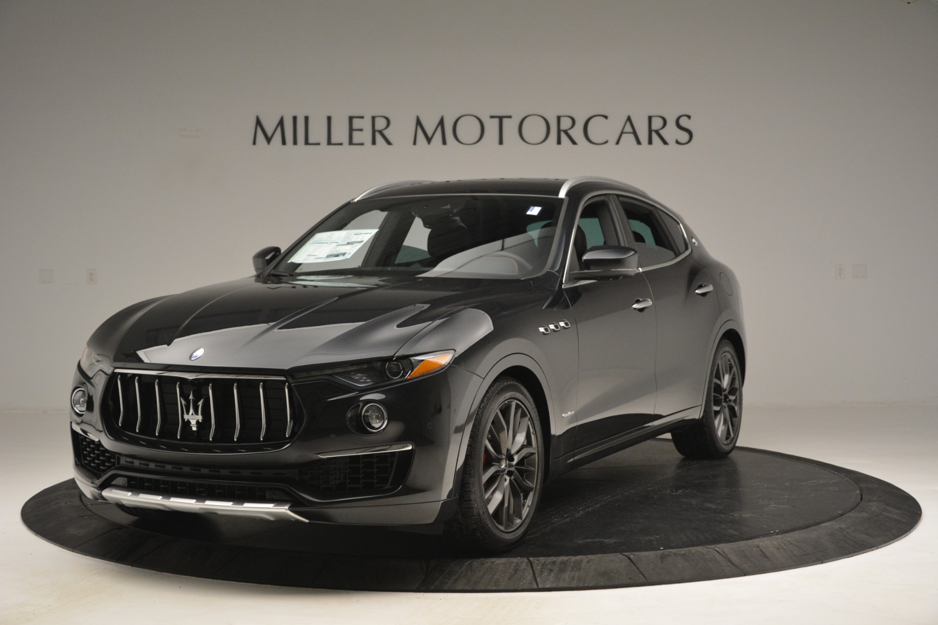 New 2019 Maserati Levante Q4 GranLusso for sale Sold at Rolls-Royce Motor Cars Greenwich in Greenwich CT 06830 1