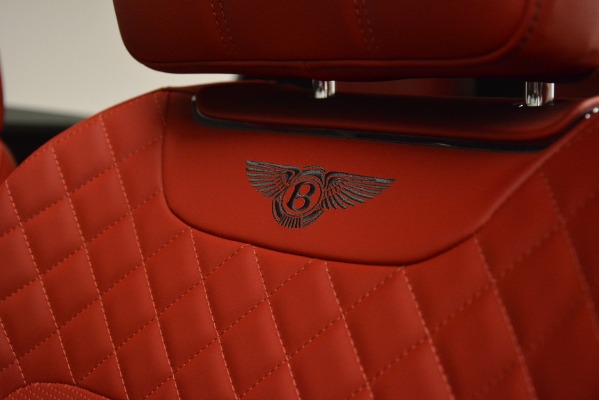 Used 2017 Bentley Bentayga W12 for sale Sold at Rolls-Royce Motor Cars Greenwich in Greenwich CT 06830 22