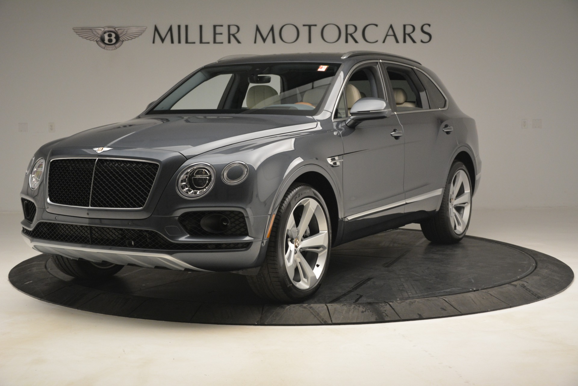New 2019 Bentley Bentayga V8 for sale Sold at Rolls-Royce Motor Cars Greenwich in Greenwich CT 06830 1