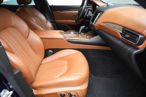 New 2019 Maserati Levante Q4 GranLusso for sale Sold at Rolls-Royce Motor Cars Greenwich in Greenwich CT 06830 22