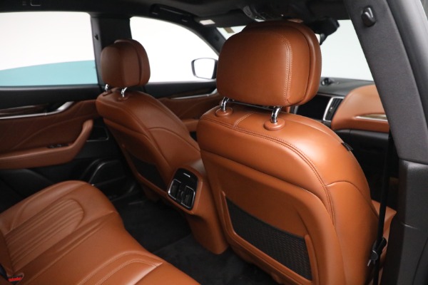 New 2019 Maserati Levante Q4 GranLusso for sale Sold at Rolls-Royce Motor Cars Greenwich in Greenwich CT 06830 24