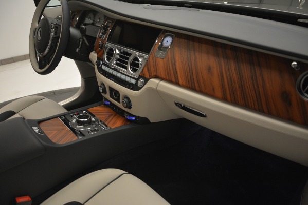 New 2019 Rolls-Royce Wraith for sale Sold at Rolls-Royce Motor Cars Greenwich in Greenwich CT 06830 23