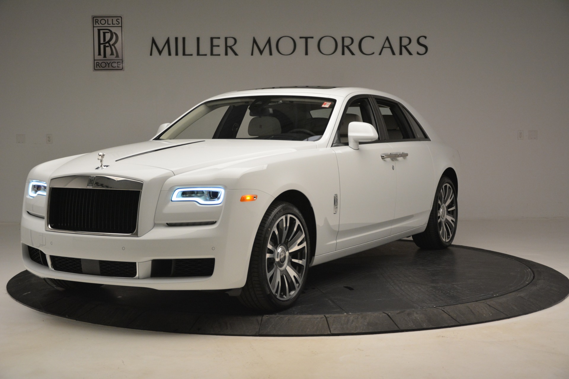 Used 2019 Rolls-Royce Ghost for sale Sold at Rolls-Royce Motor Cars Greenwich in Greenwich CT 06830 1