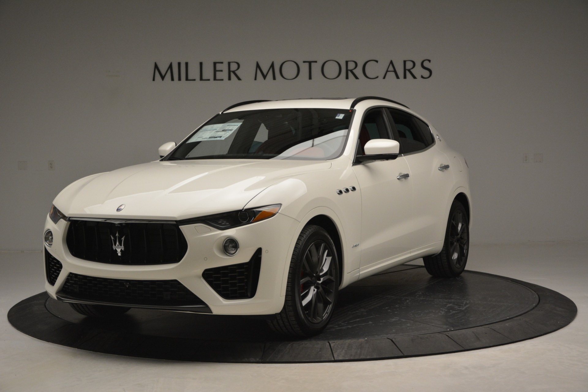 New 2019 Maserati Levante Q4 GranSport for sale Sold at Rolls-Royce Motor Cars Greenwich in Greenwich CT 06830 1