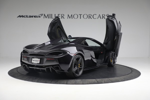Used 2019 McLaren 570S Spider for sale Sold at Rolls-Royce Motor Cars Greenwich in Greenwich CT 06830 28