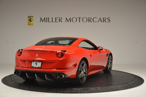 Used 2016 Ferrari California T for sale Sold at Rolls-Royce Motor Cars Greenwich in Greenwich CT 06830 19