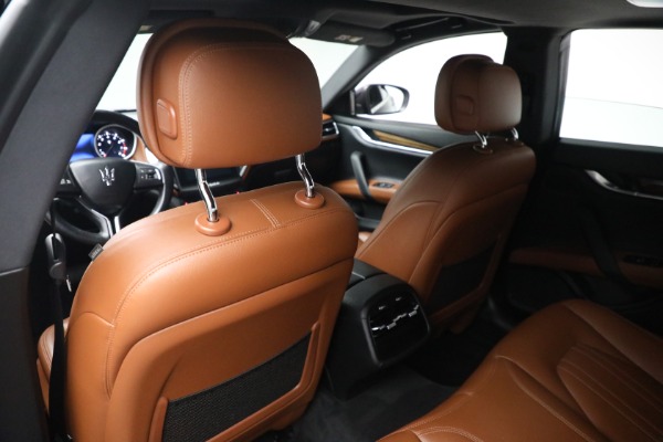 Used 2019 Maserati Ghibli S Q4 for sale $55,900 at Rolls-Royce Motor Cars Greenwich in Greenwich CT 06830 16