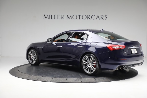 Used 2019 Maserati Ghibli S Q4 for sale $55,900 at Rolls-Royce Motor Cars Greenwich in Greenwich CT 06830 3
