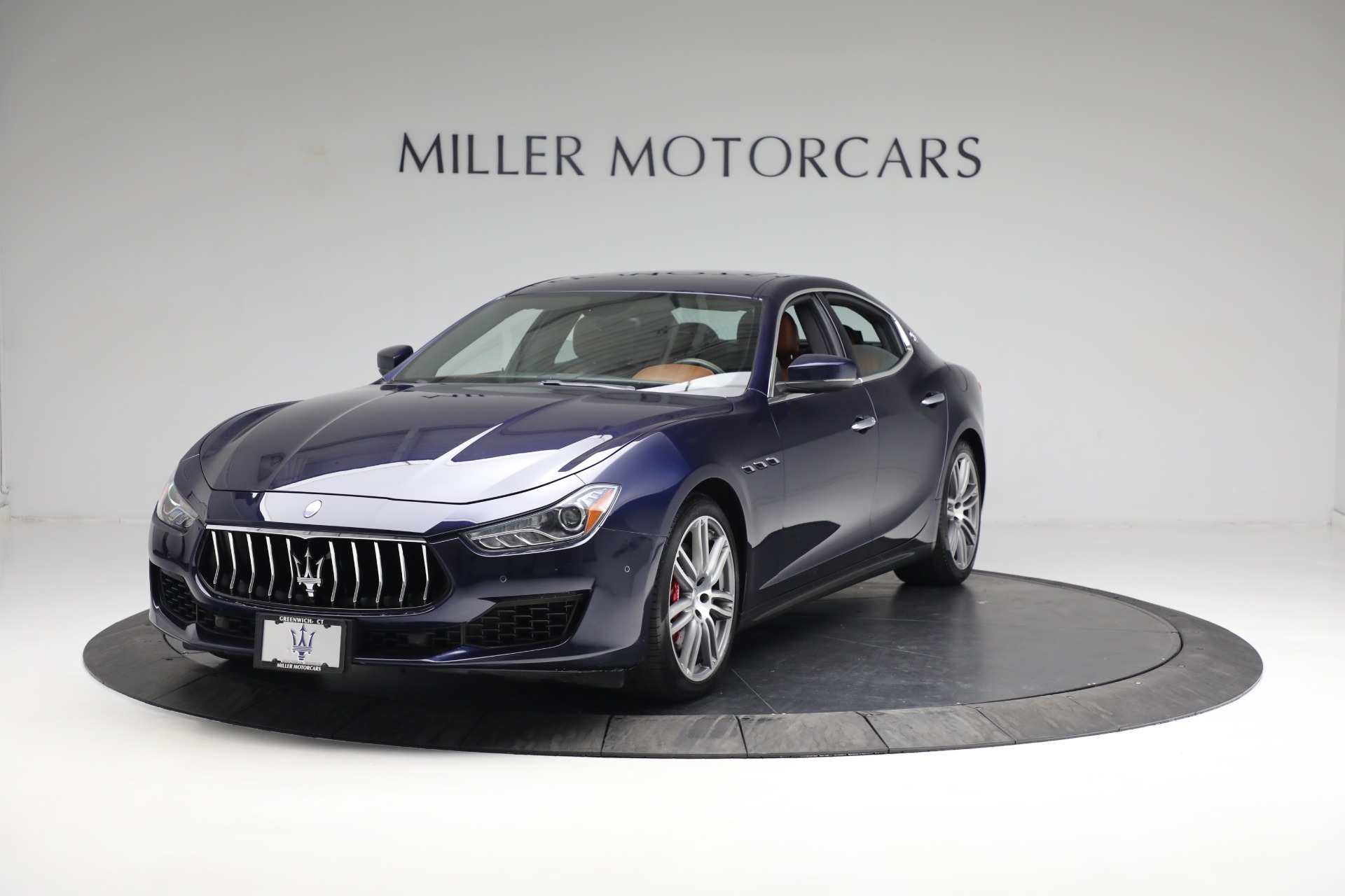 Used 2019 Maserati Ghibli S Q4 for sale $55,900 at Rolls-Royce Motor Cars Greenwich in Greenwich CT 06830 1