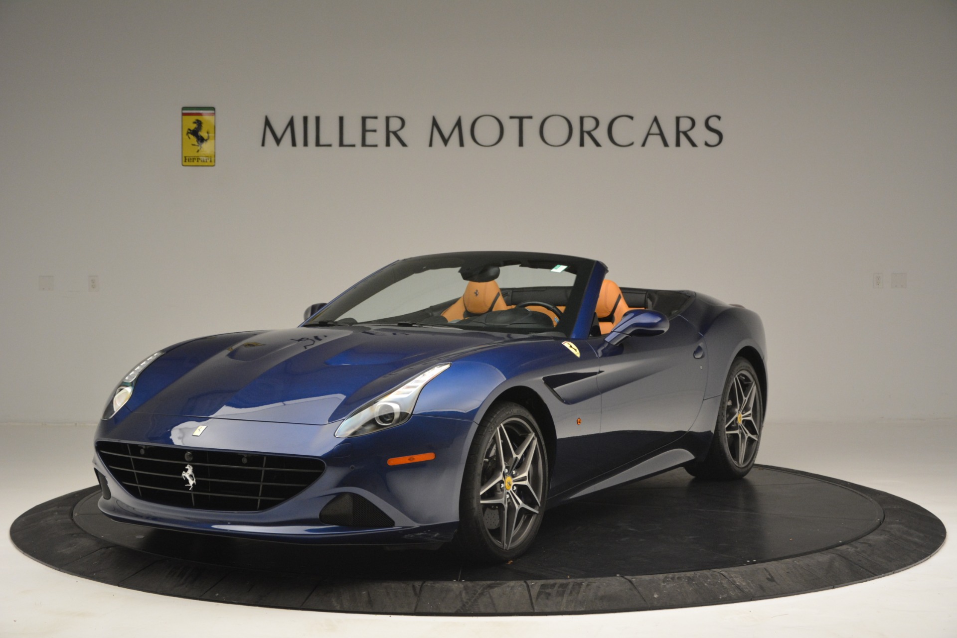 Used 2016 Ferrari California T for sale Sold at Rolls-Royce Motor Cars Greenwich in Greenwich CT 06830 1