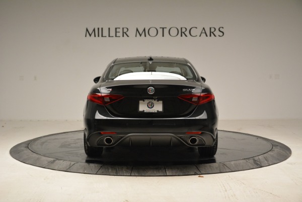 New 2019 Alfa Romeo Giulia Ti Sport Q4 for sale Sold at Rolls-Royce Motor Cars Greenwich in Greenwich CT 06830 6