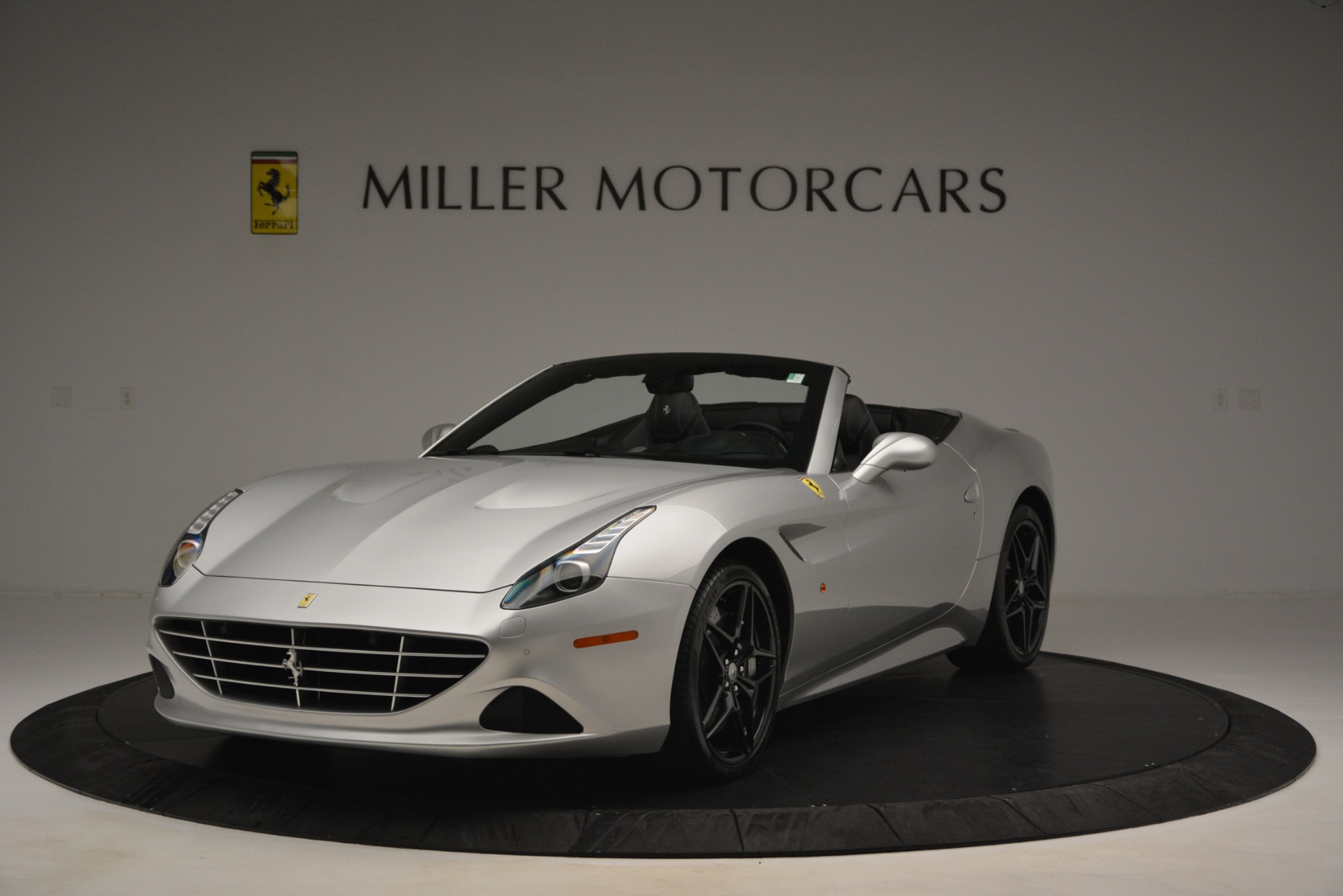 Used 2015 Ferrari California T for sale Sold at Rolls-Royce Motor Cars Greenwich in Greenwich CT 06830 1