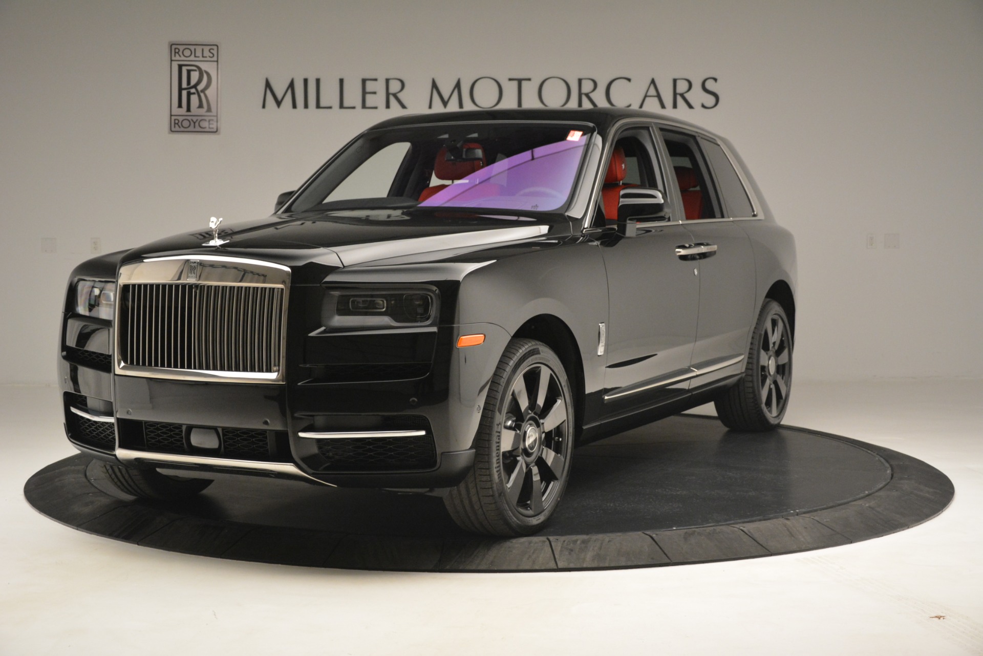 New 2019 Rolls-Royce Cullinan for sale Sold at Rolls-Royce Motor Cars Greenwich in Greenwich CT 06830 1