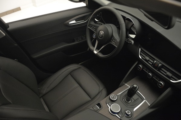 New 2019 Alfa Romeo Giulia Ti Q4 for sale $46,590 at Rolls-Royce Motor Cars Greenwich in Greenwich CT 06830 15