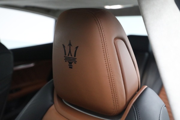 Used 2019 Maserati Quattroporte S Q4 GranLusso Edizione Nobile for sale Sold at Rolls-Royce Motor Cars Greenwich in Greenwich CT 06830 26