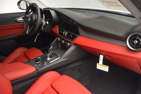New 2019 Alfa Romeo Giulia Ti Sport Q4 for sale Sold at Rolls-Royce Motor Cars Greenwich in Greenwich CT 06830 22
