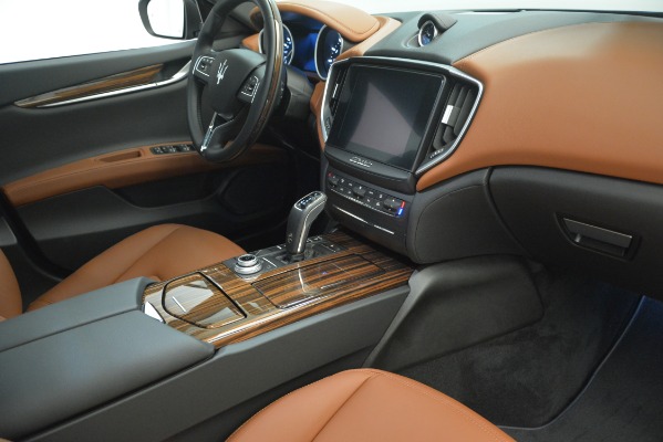 New 2019 Maserati Ghibli S Q4 for sale Sold at Rolls-Royce Motor Cars Greenwich in Greenwich CT 06830 20