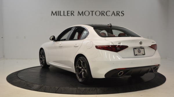 New 2019 Alfa Romeo Giulia Ti Sport Q4 for sale Sold at Rolls-Royce Motor Cars Greenwich in Greenwich CT 06830 5