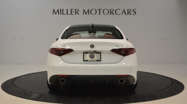 New 2019 Alfa Romeo Giulia Ti Sport Q4 for sale Sold at Rolls-Royce Motor Cars Greenwich in Greenwich CT 06830 6