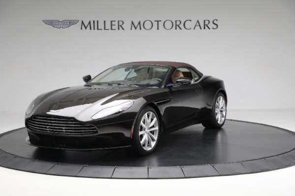 Used 2019 Aston Martin DB11 V8 for sale Sold at Rolls-Royce Motor Cars Greenwich in Greenwich CT 06830 13