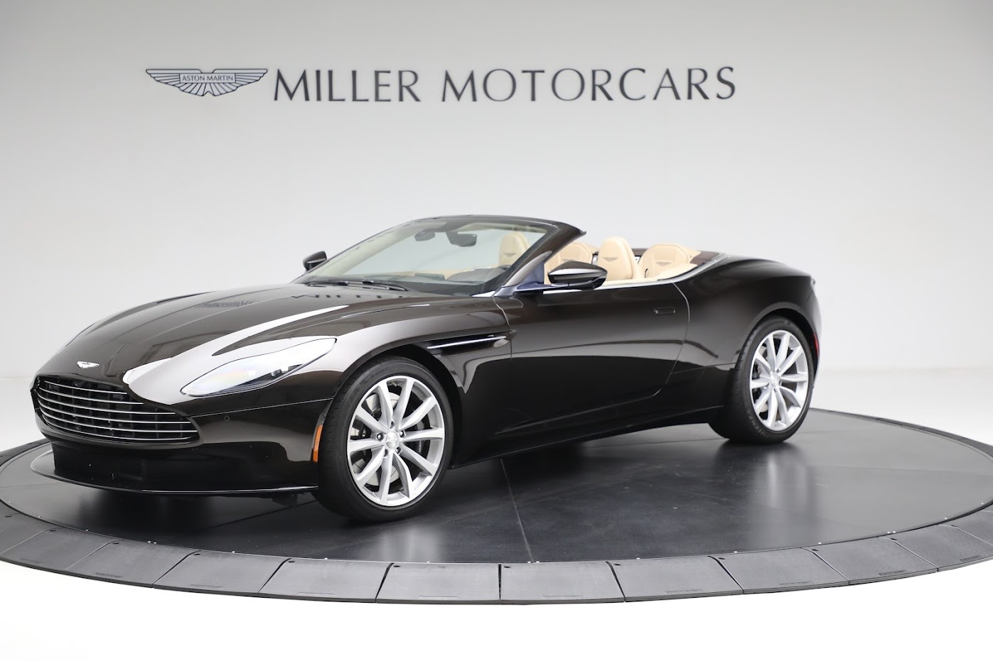 Used 2019 Aston Martin DB11 V8 for sale Sold at Rolls-Royce Motor Cars Greenwich in Greenwich CT 06830 1