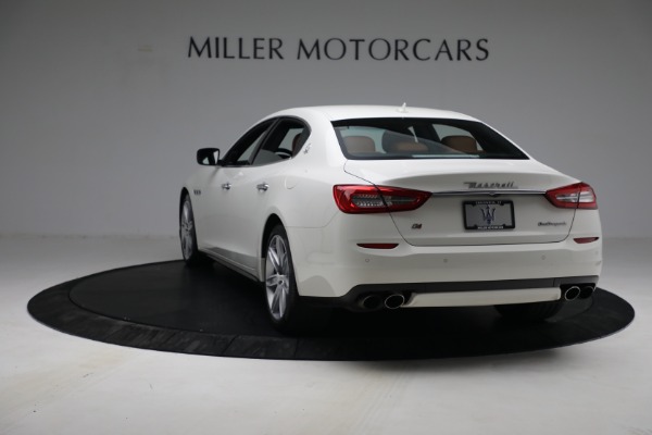 Used 2015 Maserati Quattroporte S Q4 for sale Sold at Rolls-Royce Motor Cars Greenwich in Greenwich CT 06830 5