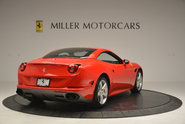 Used 2016 Ferrari California T Handling Speciale for sale Sold at Rolls-Royce Motor Cars Greenwich in Greenwich CT 06830 18