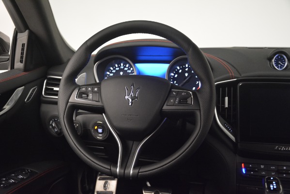 New 2019 Maserati Ghibli S Q4 GranSport for sale Sold at Rolls-Royce Motor Cars Greenwich in Greenwich CT 06830 17