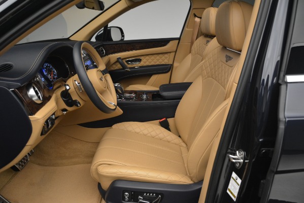 Used 2017 Bentley Bentayga W12 for sale Sold at Rolls-Royce Motor Cars Greenwich in Greenwich CT 06830 18